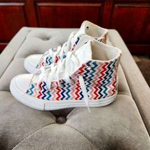 Slightly used Converse Chuck Taylors VLTG kid size 13